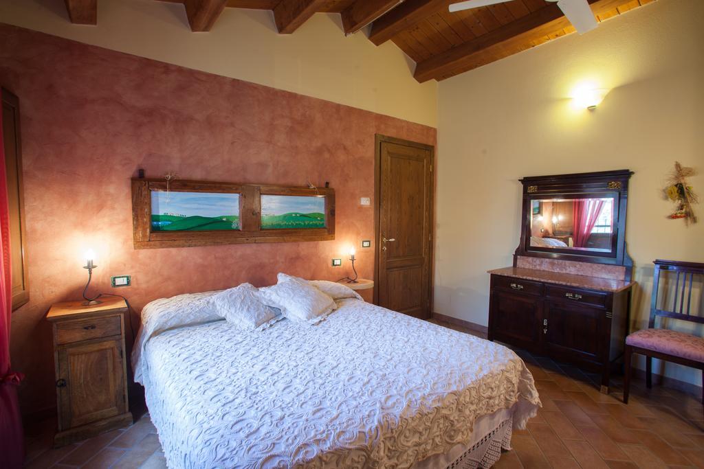 Agriturismo Pratini Monte Lopio Habitación foto